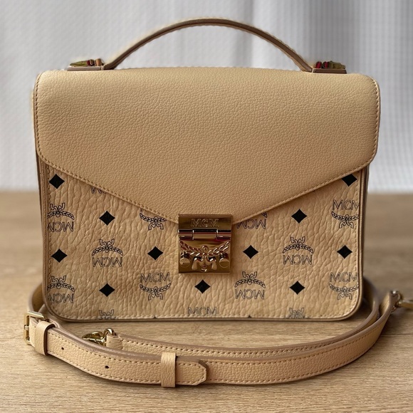 MCM - Picture 3 of 8